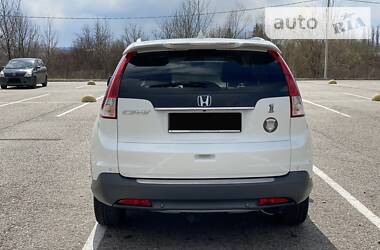 Внедорожник / Кроссовер Honda CR-V 2014 в Черновцах