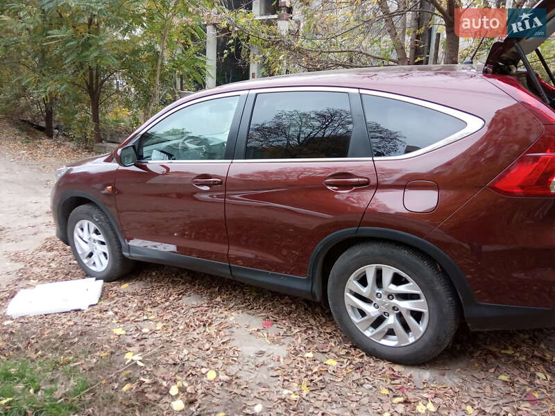 Позашляховик / Кросовер Honda CR-V 2016 в Дніпрі