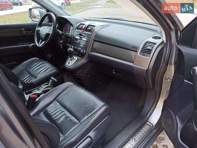 Внедорожник / Кроссовер Honda CR-V 2010 в Киеве