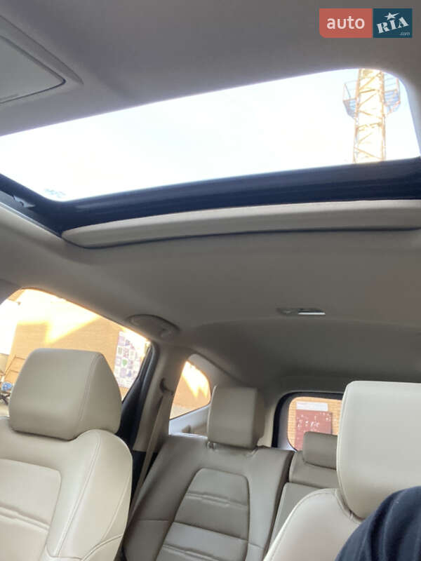Внедорожник / Кроссовер Honda CR-V 2016 в Запорожье