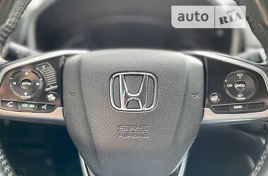 Внедорожник / Кроссовер Honda CR-V 2017 в Полтаве