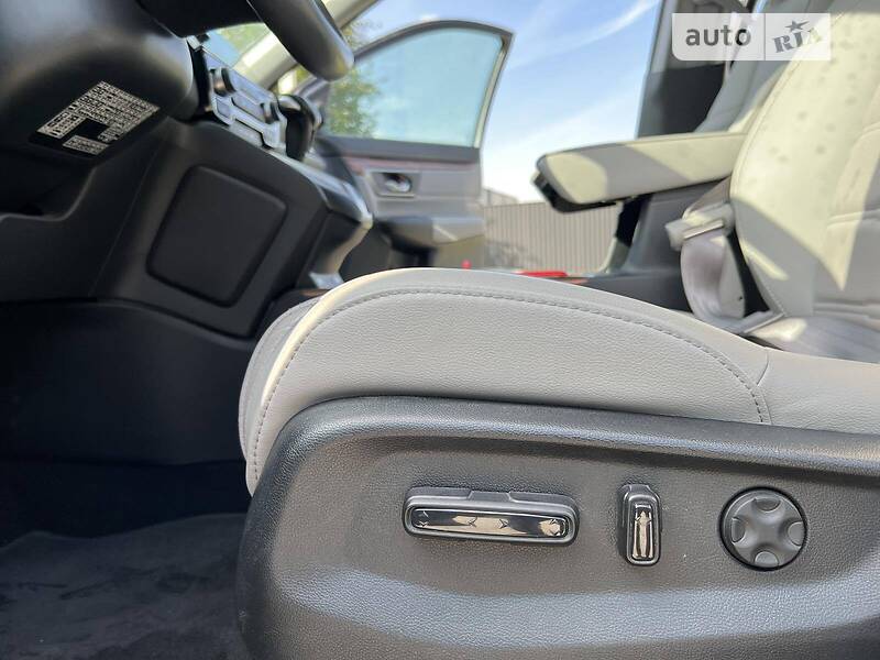 Позашляховик / Кросовер Honda CR-V 2020 в Івано-Франківську