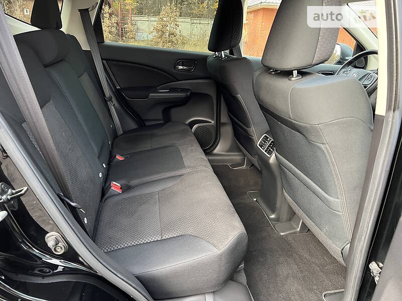 Внедорожник / Кроссовер Honda CR-V 2015 в Гнивани