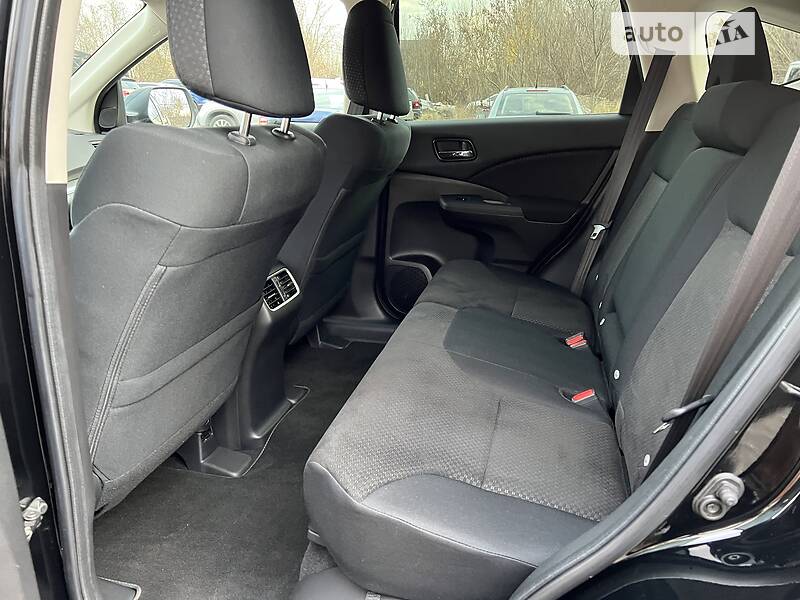 Внедорожник / Кроссовер Honda CR-V 2015 в Гнивани