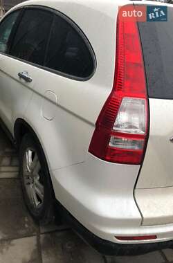 Позашляховик / Кросовер Honda CR-V 2010 в 