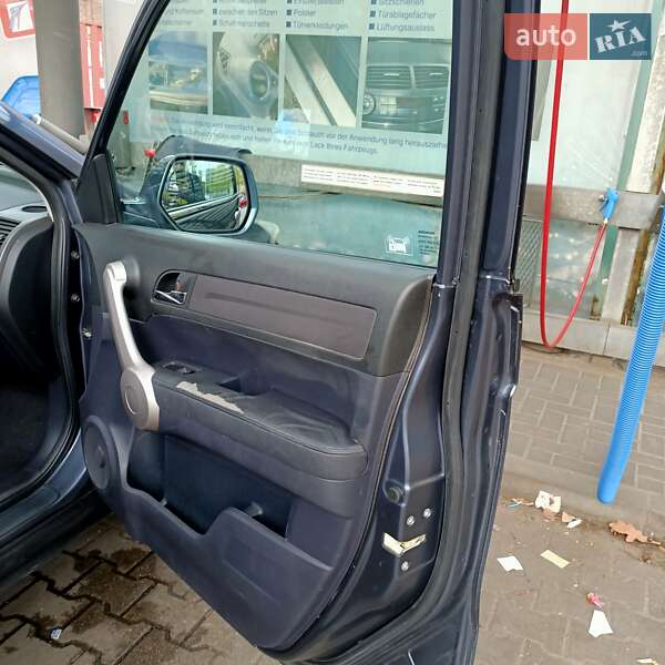 Позашляховик / Кросовер Honda CR-V 2007 в Ужгороді