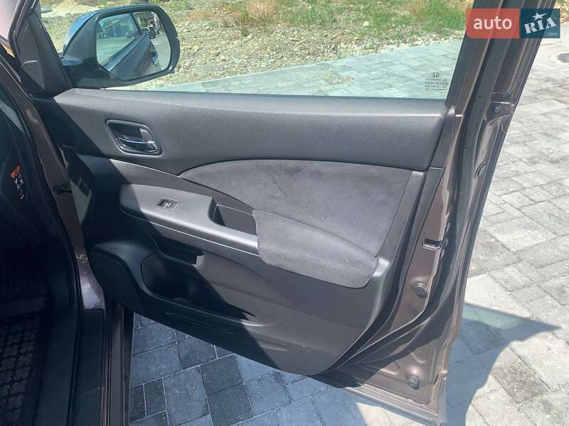 Внедорожник / Кроссовер Honda CR-V 2014 в Калуше