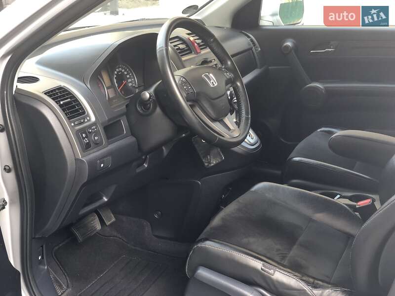 Внедорожник / Кроссовер Honda CR-V 2011 в Броварах