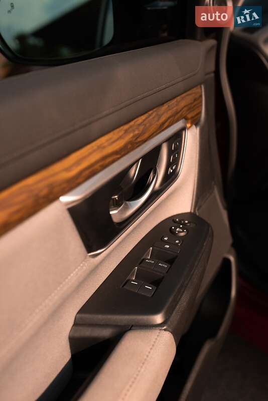 Внедорожник / Кроссовер Honda CR-V 2021 в Кривом Роге фото 8 Внедорожник / Кроссовер Honda CR-V 2021 в Кривом Роге