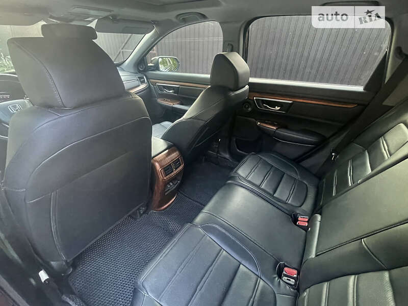 Внедорожник / Кроссовер Honda CR-V 2018 в Виннице