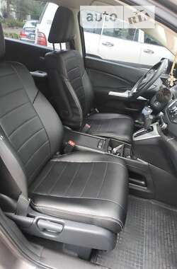 Позашляховик / Кросовер Honda CR-V 2013 в 