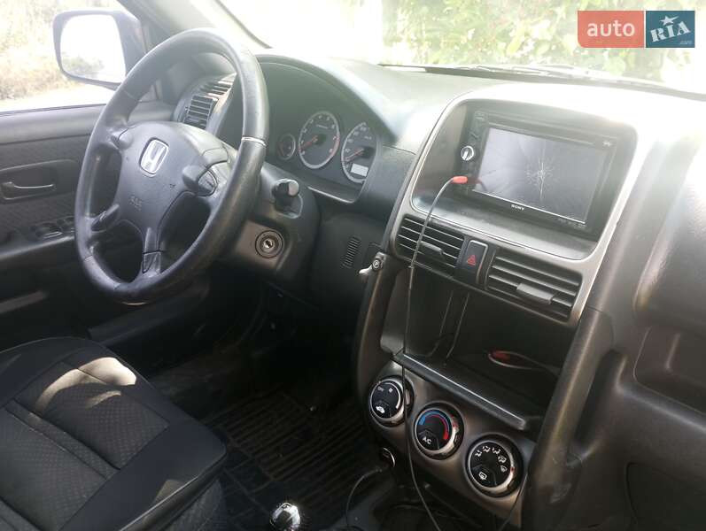 Внедорожник / Кроссовер Honda CR-V 2003 в Першотравенске