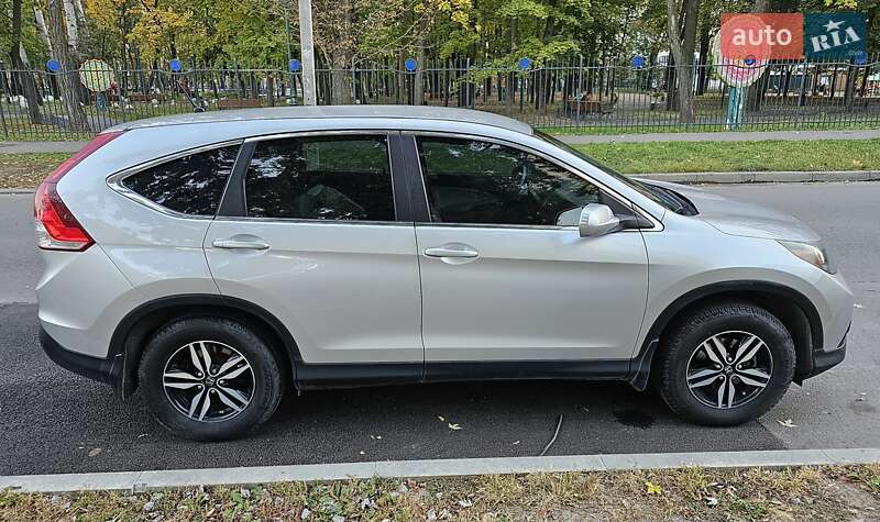 Позашляховик / Кросовер Honda CR-V 2013 в Харкові
