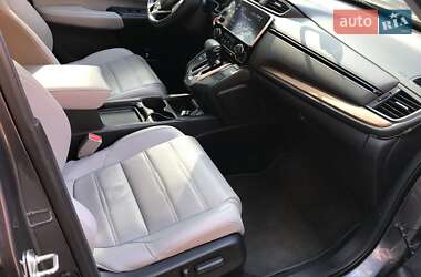 Внедорожник / Кроссовер Honda CR-V 2019 в 