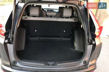 Внедорожник / Кроссовер Honda CR-V 2019 в 