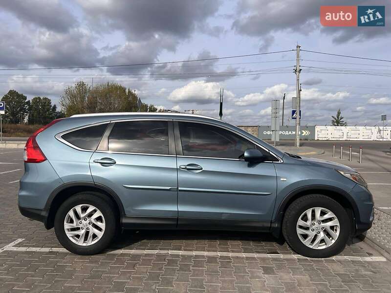 Внедорожник / Кроссовер Honda CR-V 2016 в Киеве