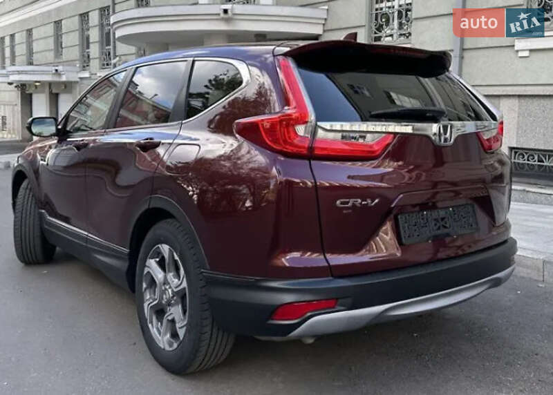 Внедорожник / Кроссовер Honda CR-V 2019 в Черновцах