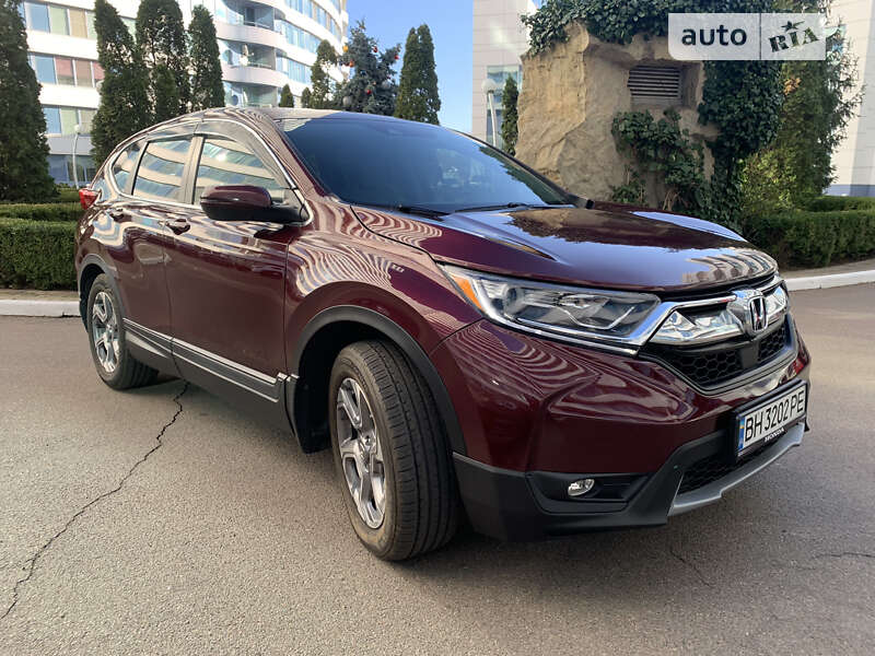 Внедорожник / Кроссовер Honda CR-V 2018 в Одессе