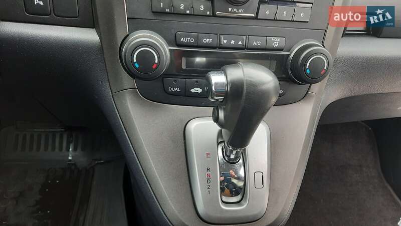 Внедорожник / Кроссовер Honda CR-V 2010 в Киеве фото 44 Внедорожник / Кроссовер Honda CR-V 2010 в Киеве