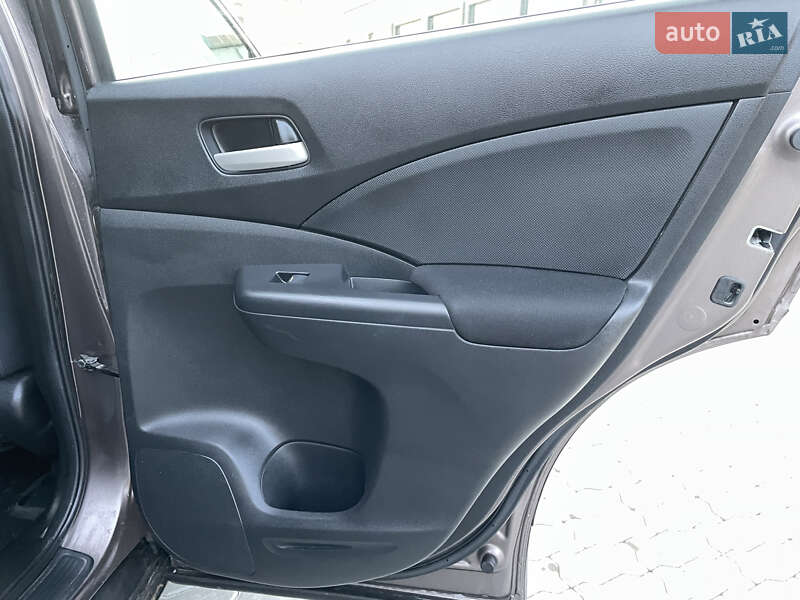 Позашляховик / Кросовер Honda CR-V 2014 в Трускавці