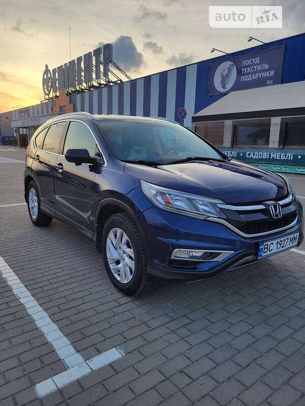 Внедорожник / Кроссовер Honda CR-V 2015 в Дрогобыче