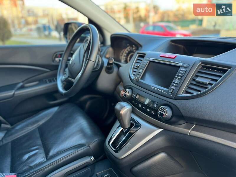 Внедорожник / Кроссовер Honda CR-V 2012 в Черновцах
