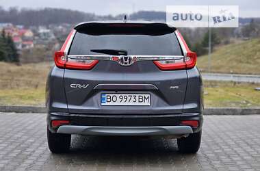 Внедорожник / Кроссовер Honda CR-V 2017 в Тернополе