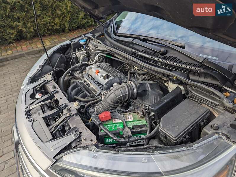 Внедорожник / Кроссовер Honda CR-V 2014 в Луцке