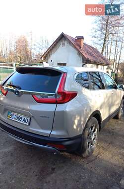 Внедорожник / Кроссовер Honda CR-V 2019 в 