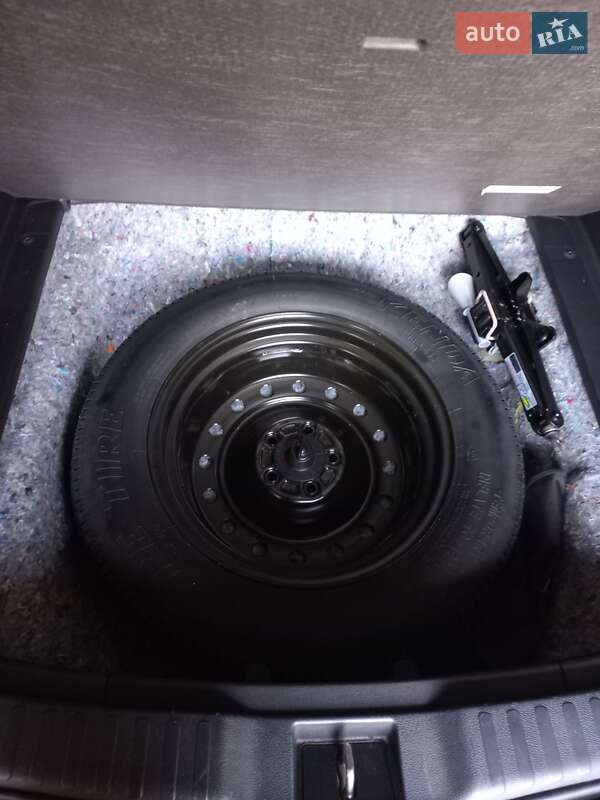 Позашляховик / Кросовер Honda CR-V 2019 в Львові фото 31 Позашляховик / Кросовер Honda CR-V 2019 в Львові