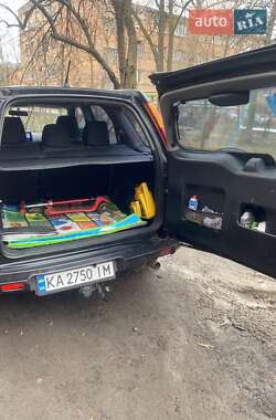 Внедорожник / Кроссовер Honda CR-V 2004 в Полтаве