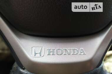 Позашляховик / Кросовер Honda CR-V 2013 в Сумах