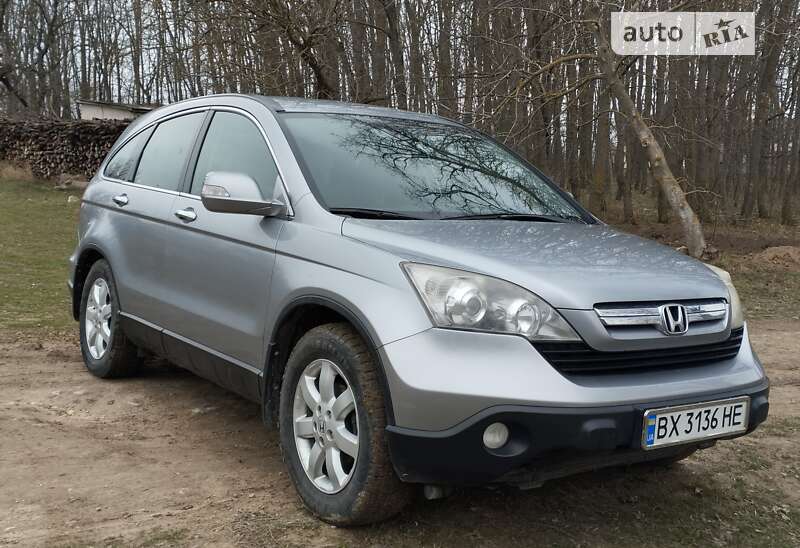 Внедорожник / Кроссовер Honda CR-V 2007 в Новой Ушице