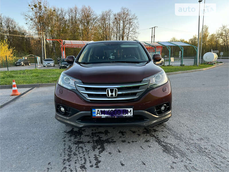 Внедорожник / Кроссовер Honda CR-V 2014 в Житомире
