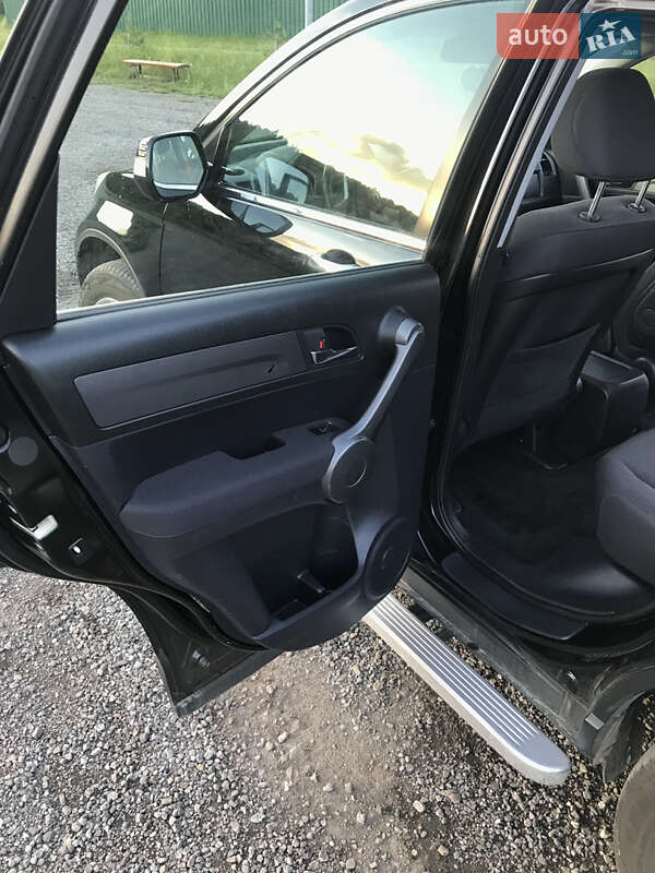 Внедорожник / Кроссовер Honda CR-V 2008 в Сколе