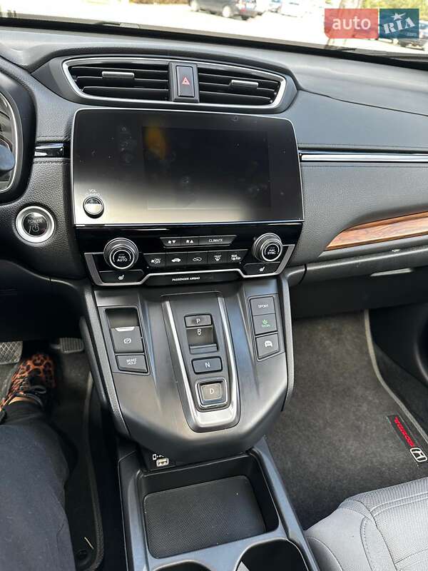 Внедорожник / Кроссовер Honda CR-V 2020 в Одессе