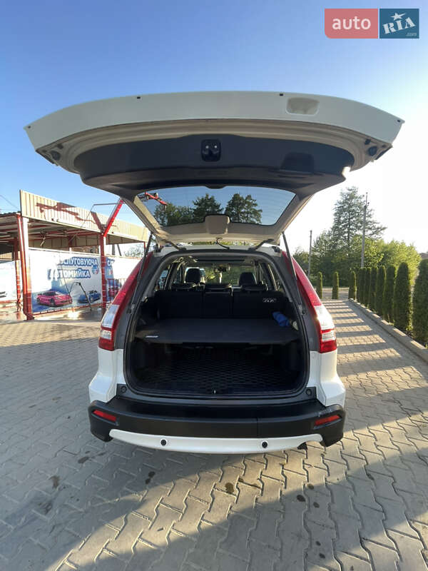 Позашляховик / Кросовер Honda CR-V 2008 в Чернівцях