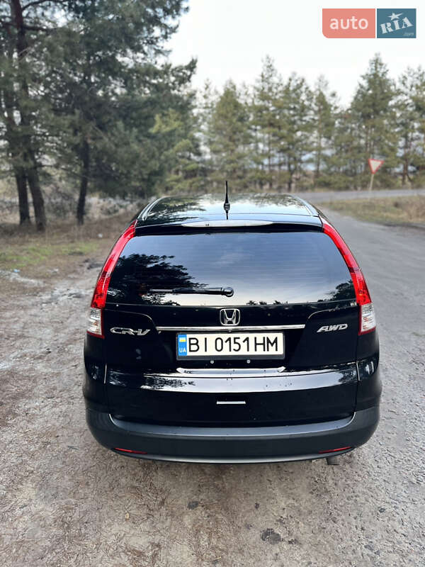 Внедорожник / Кроссовер Honda CR-V 2013 в Полтаве
