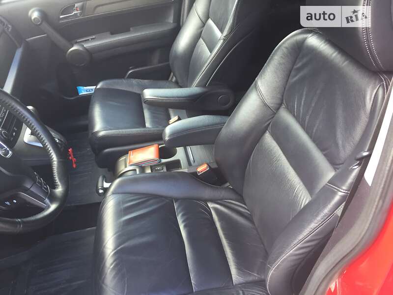 Внедорожник / Кроссовер Honda CR-V 2011 в Золочеве