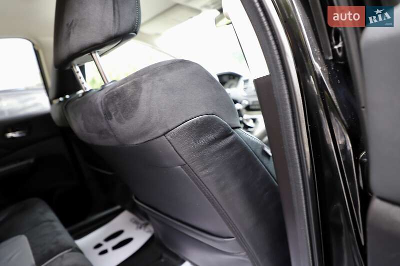 Внедорожник / Кроссовер Honda CR-V 2014 в Дрогобыче