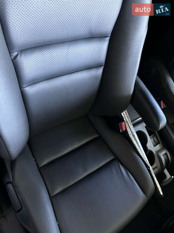 Позашляховик / Кросовер Honda CR-V 2008 в Миколаєві