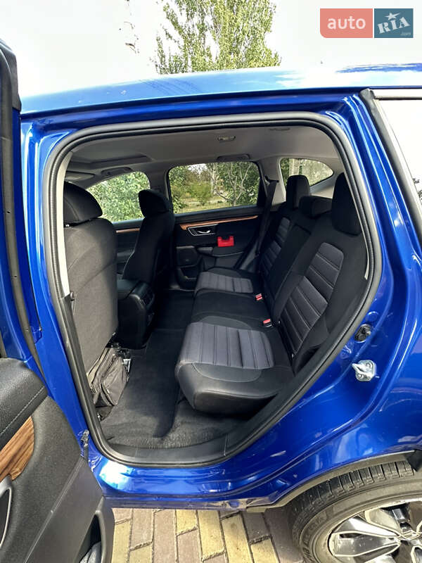 Внедорожник / Кроссовер Honda CR-V 2021 в Запорожье
