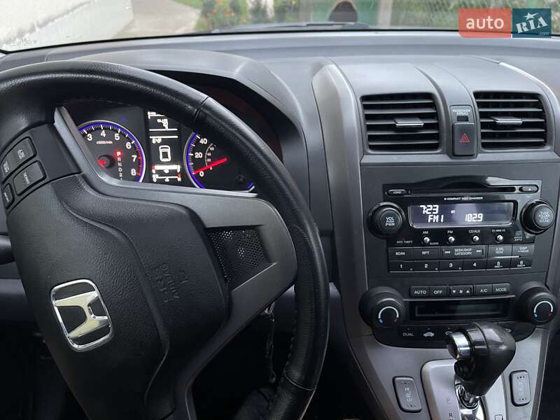 Внедорожник / Кроссовер Honda CR-V 2008 в Стрые