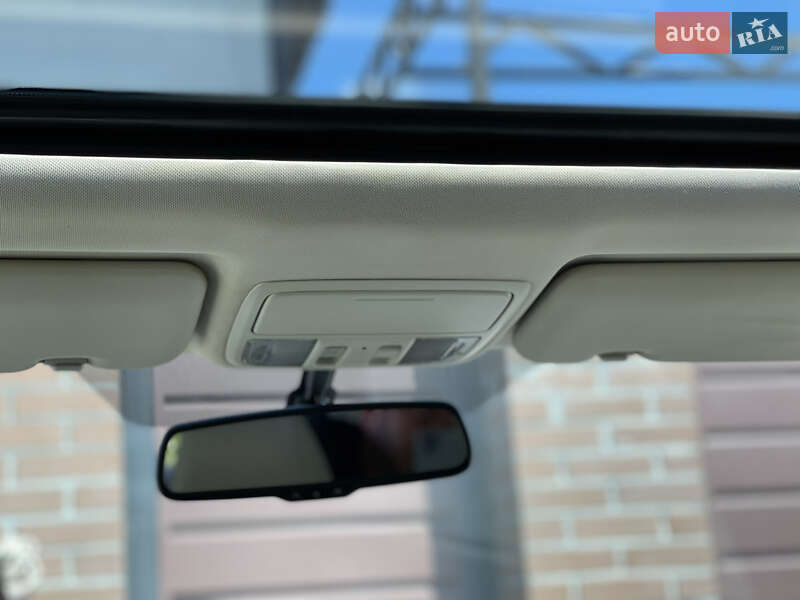 Внедорожник / Кроссовер Honda CR-V 2013 в Днепре
