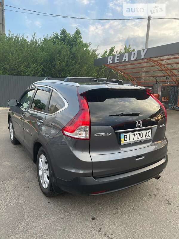 Внедорожник / Кроссовер Honda CR-V 2014 в Полтаве