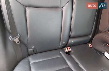 Позашляховик / Кросовер Honda CR-V 2015 в 