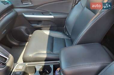 Позашляховик / Кросовер Honda CR-V 2015 в 