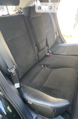 Внедорожник / Кроссовер Honda CR-V 2010 в 