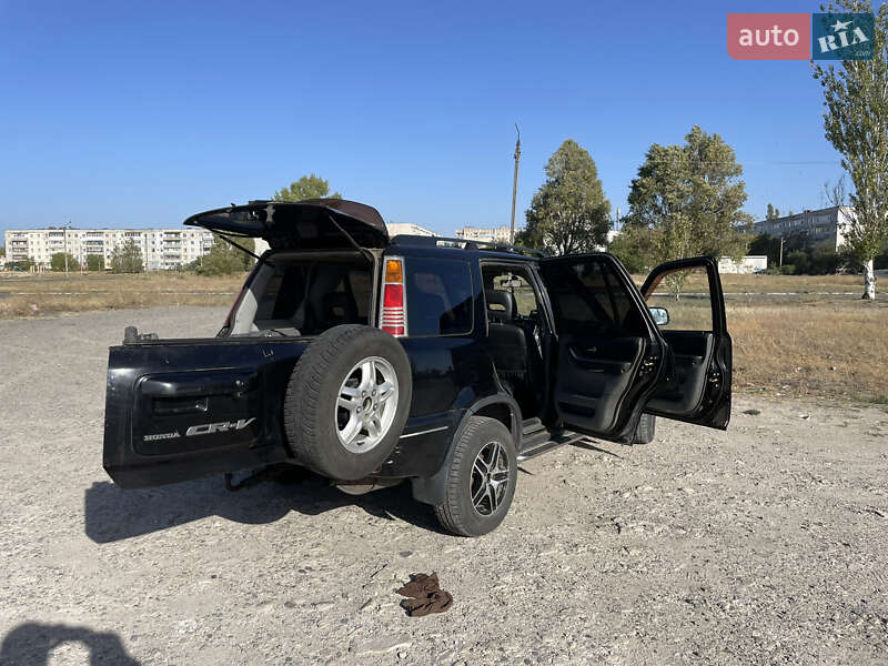 Внедорожник / Кроссовер Honda CR-V 2001 в Павлограде фото 5 Внедорожник / Кроссовер Honda CR-V 2001 в Павлограде
