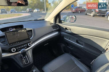 Внедорожник / Кроссовер Honda CR-V 2016 в 